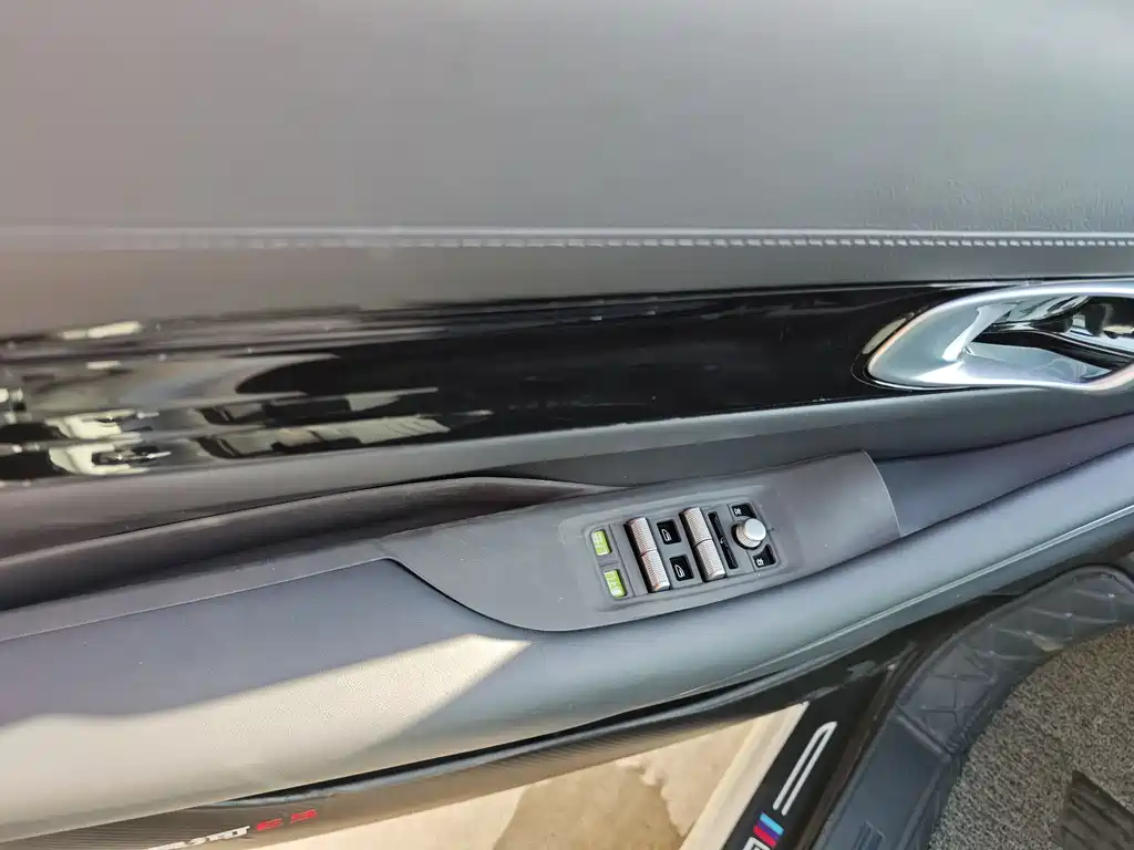 GEELY GALAXY GALAXY E5