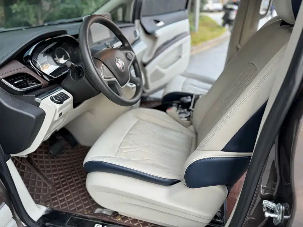 Buick GL8 2020 652T Comfort