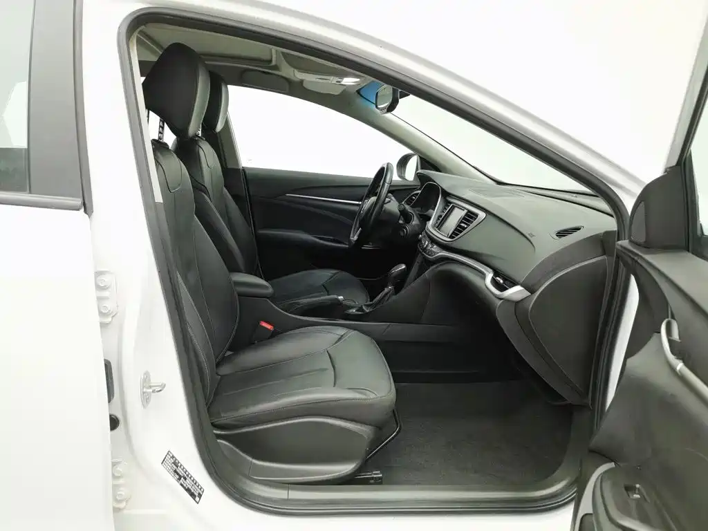 Buick Excelle — миниатюра 23