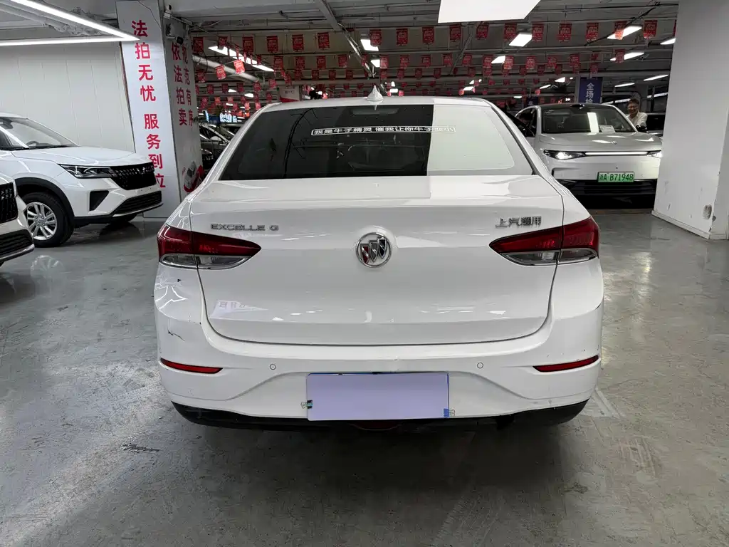 Buick Excelle — миниатюра 11