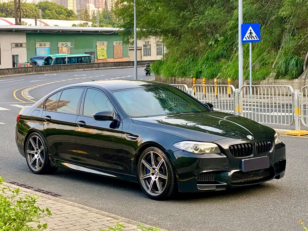 BMW M5 — фотографии объявления, Фото 4