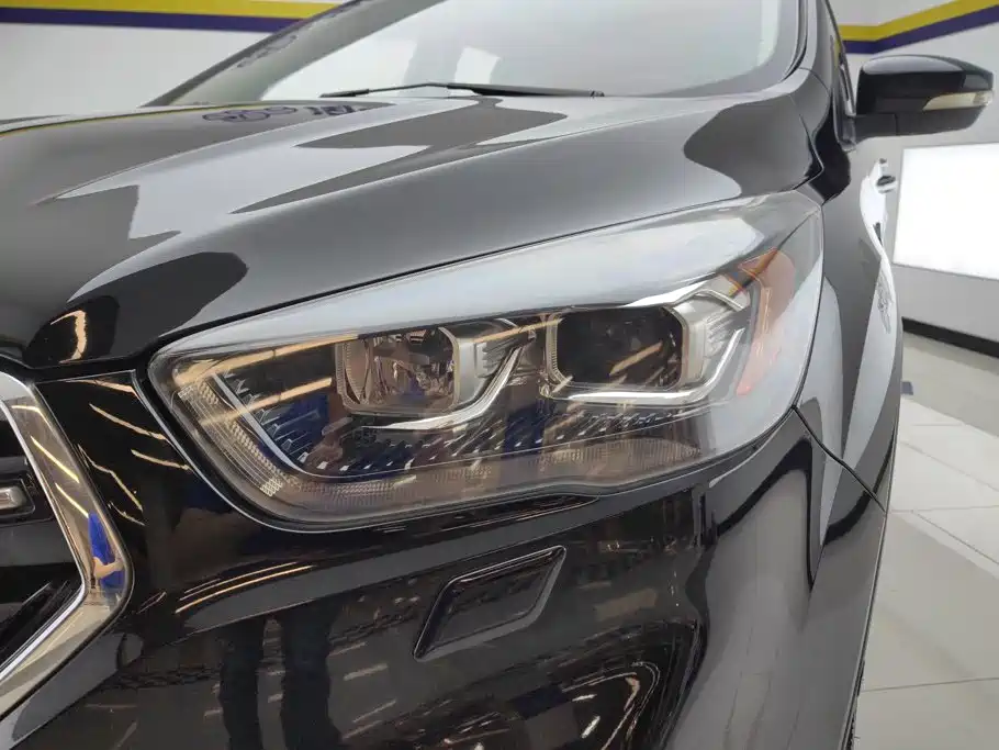 Ford Kuga — миниатюра 5