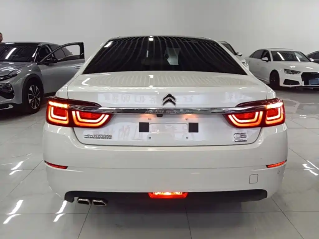 Citroen C6 — миниатюра 4