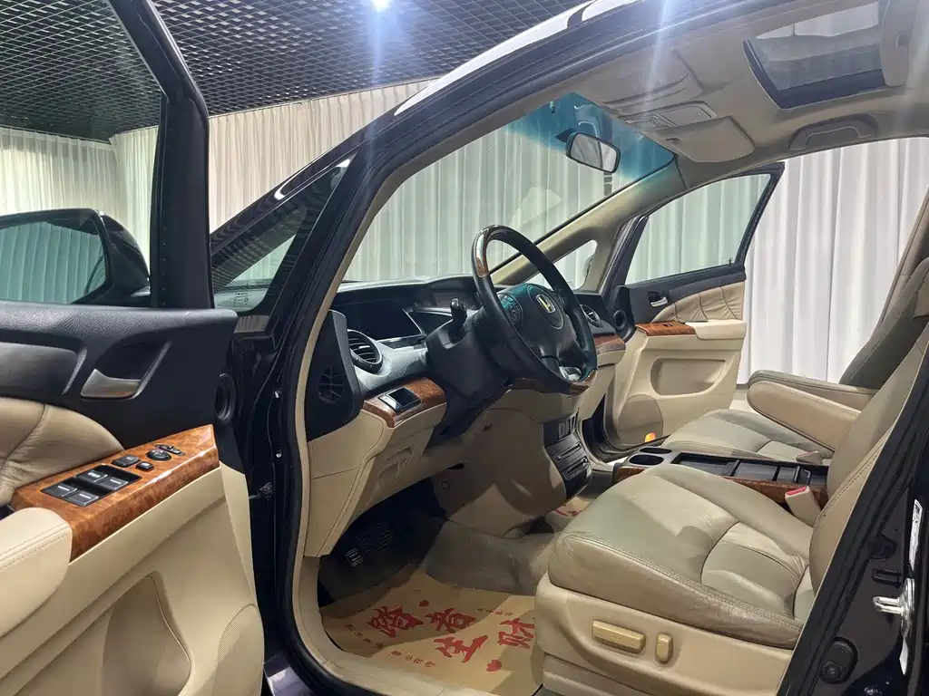 Honda Odyssey — миниатюра 9
