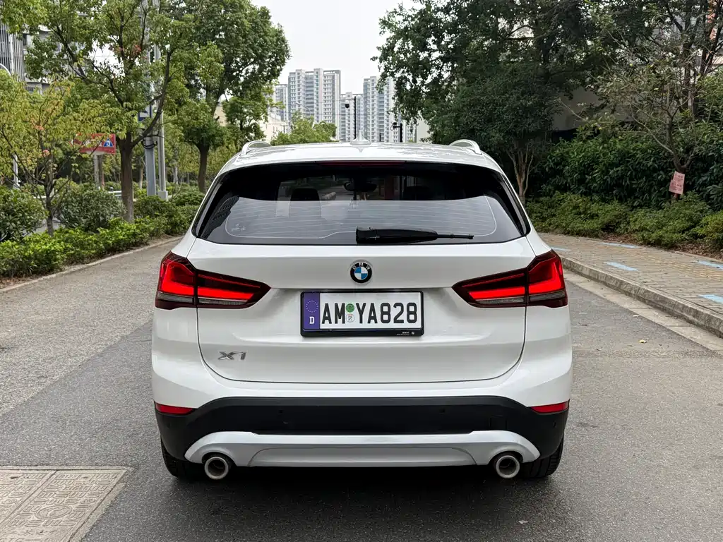 BMW X1 — миниатюра 5