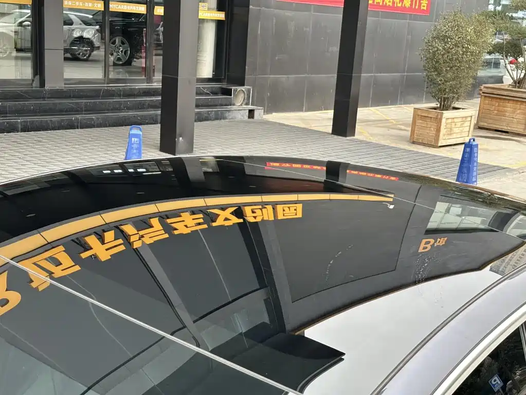 Tesla Model 3 — миниатюра 21