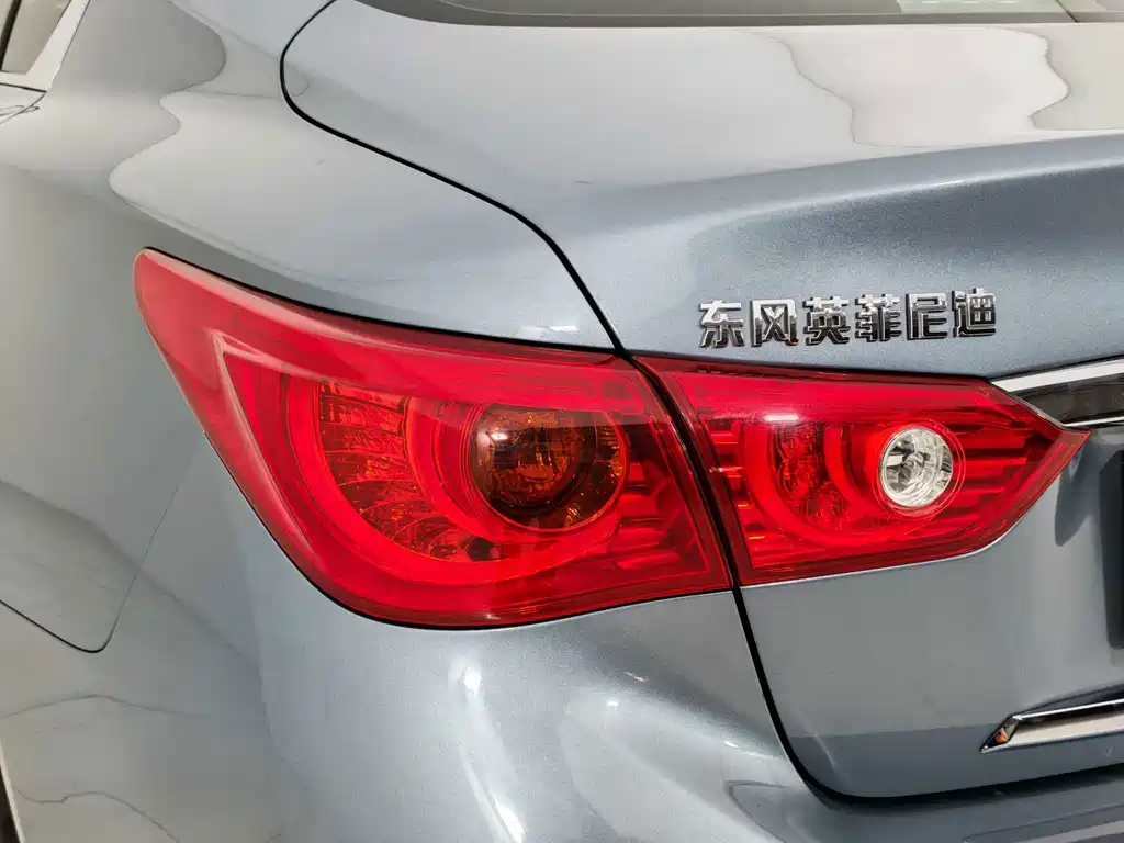 Infiniti Q50L — миниатюра 17