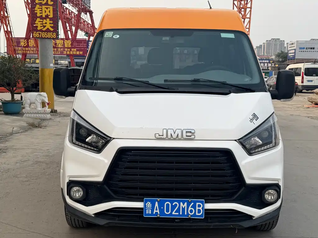JMC Tesla — миниатюра 2