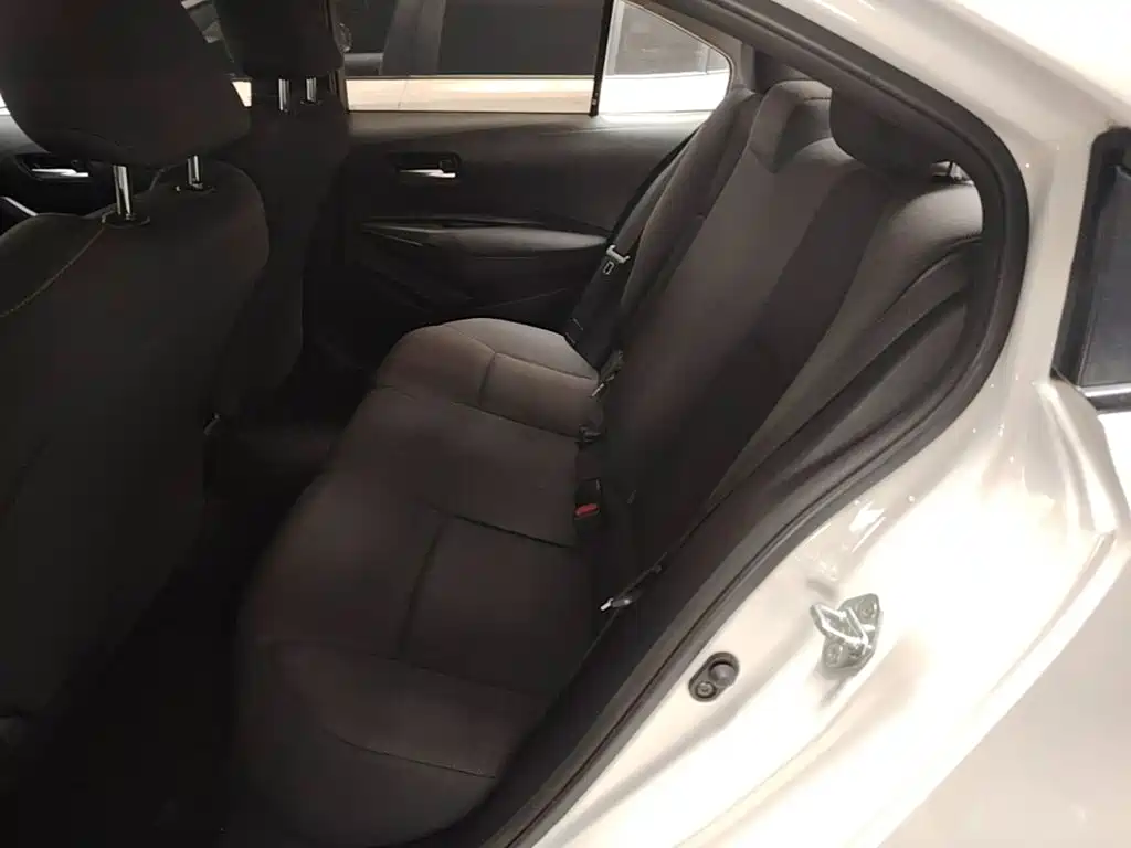 Toyota Corolla — миниатюра 17