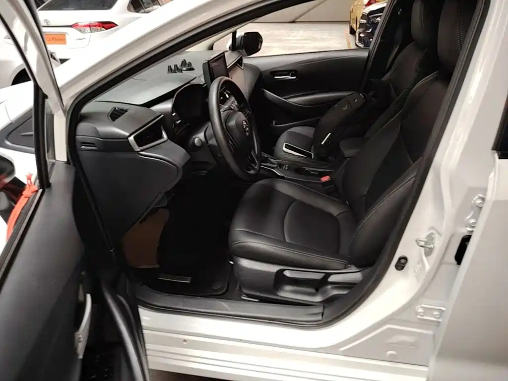 Toyota Corolla — миниатюра 15