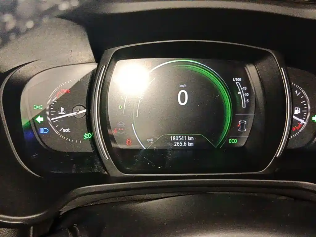 Renault Kadjar — миниатюра 12
