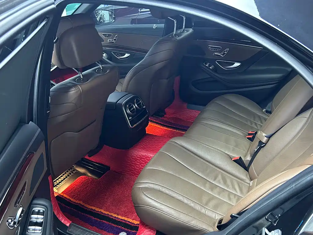 Mercedes-Benz S-Class — миниатюра 7