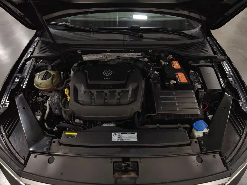 Volkswagen Magotan — миниатюра 6