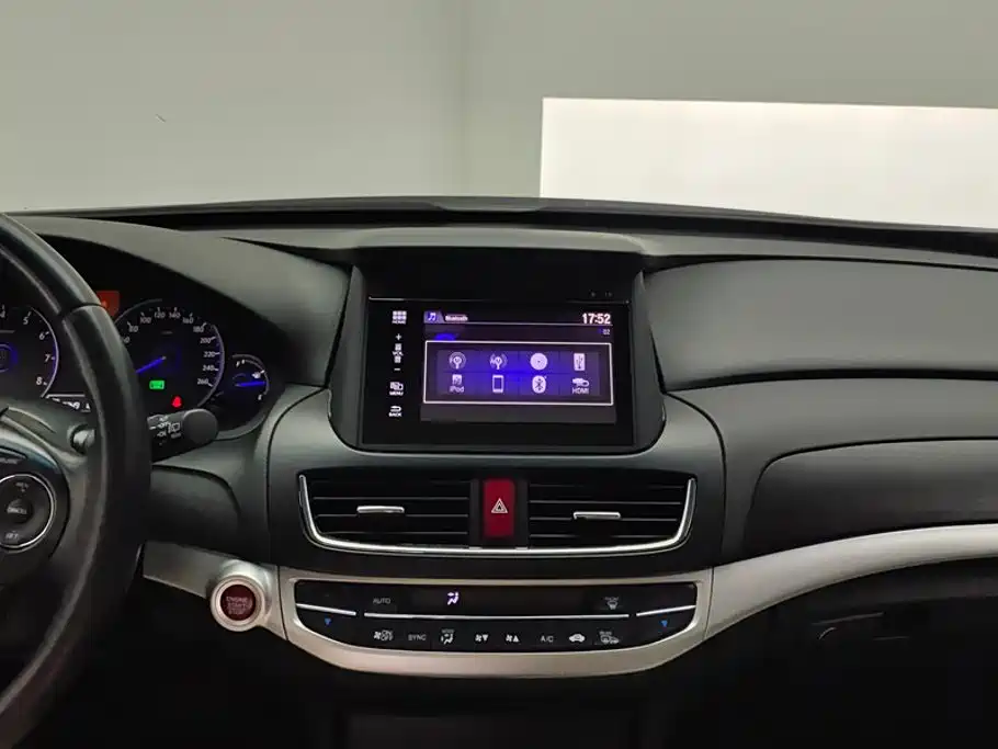 Honda Crosstour — миниатюра 13