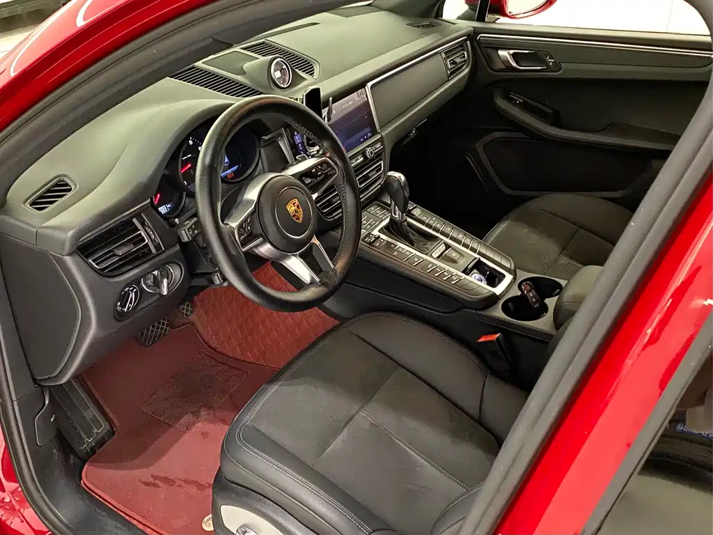 Porsche Macan — миниатюра 10
