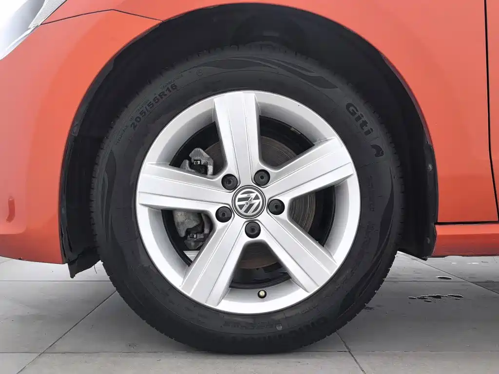 Volkswagen Golf Sportsvan — миниатюра 17
