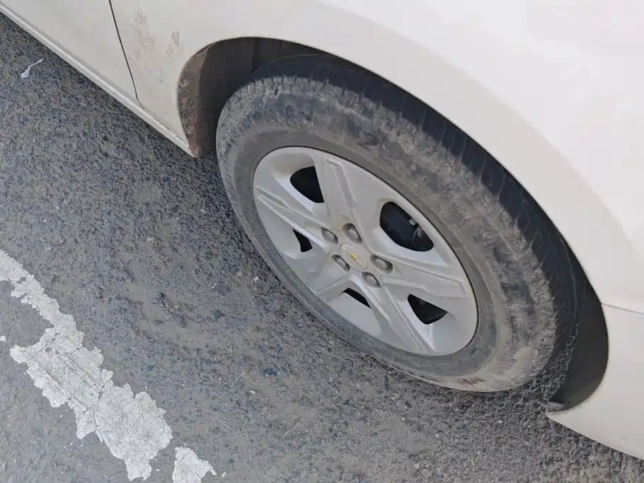 Chevrolet Cavalier — миниатюра 6