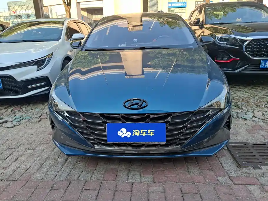 Hyundai Elantra — миниатюра 2