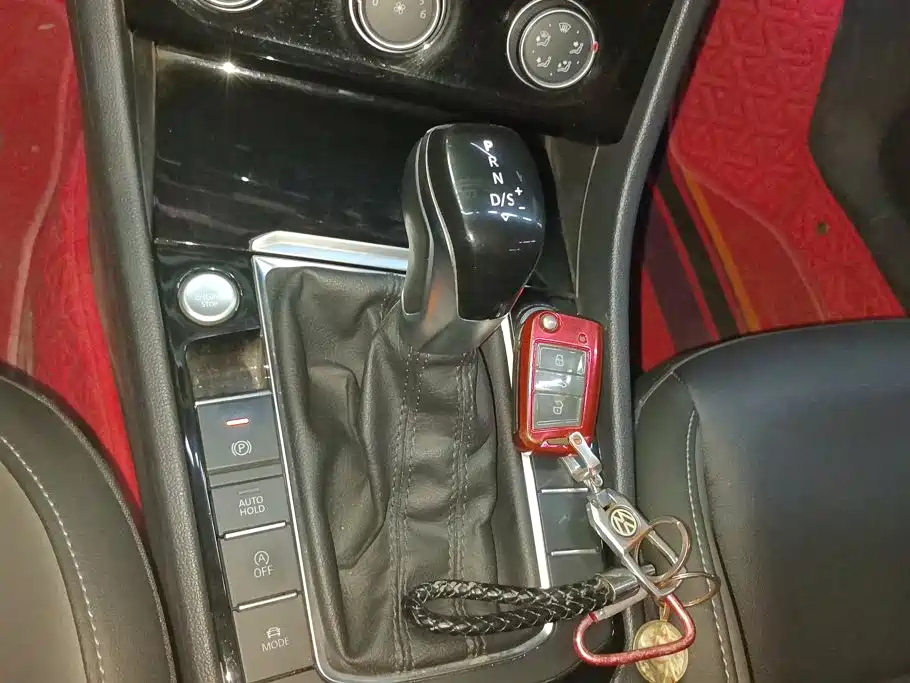 Volkswagen Sagitar — миниатюра 16