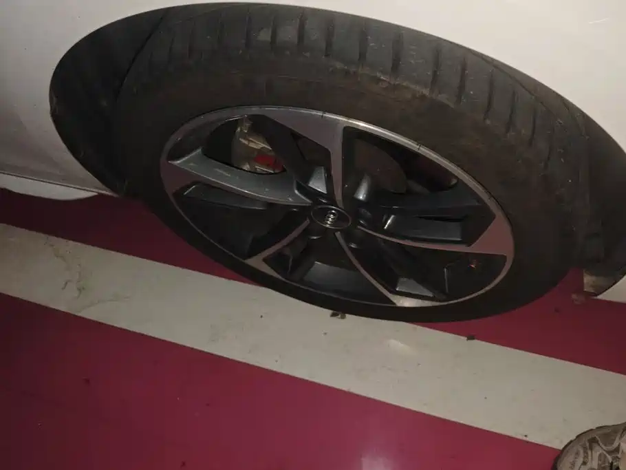 Audi A4L — миниатюра 6