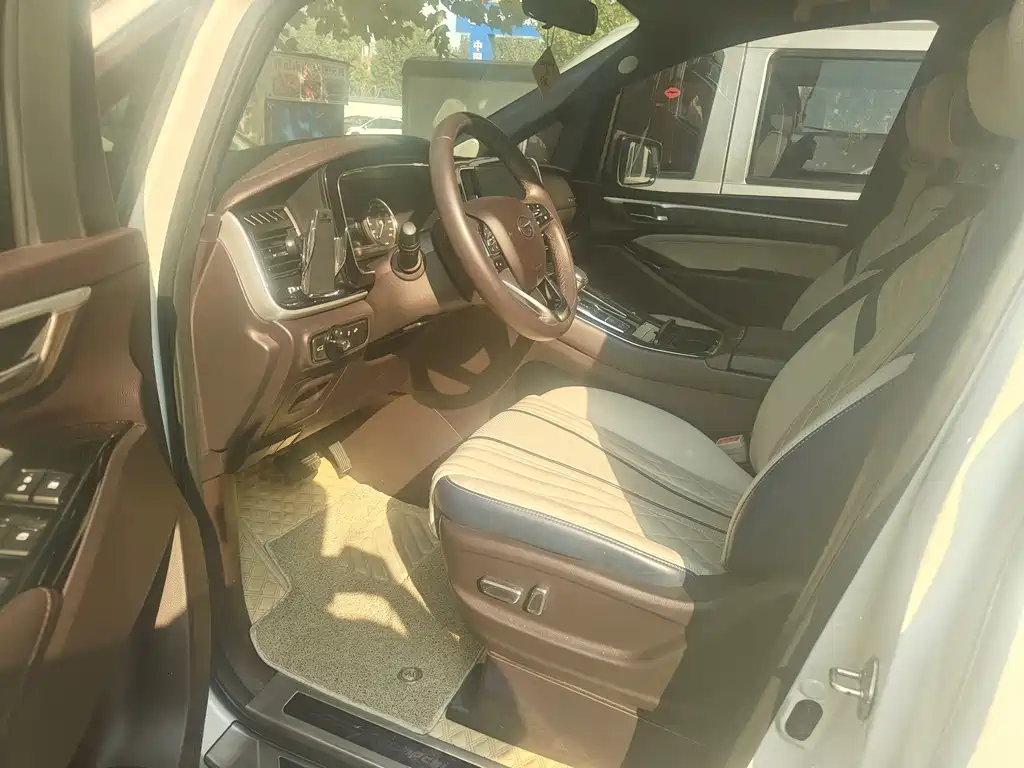 GAC Motor Trumpchi M8 — миниатюра 2