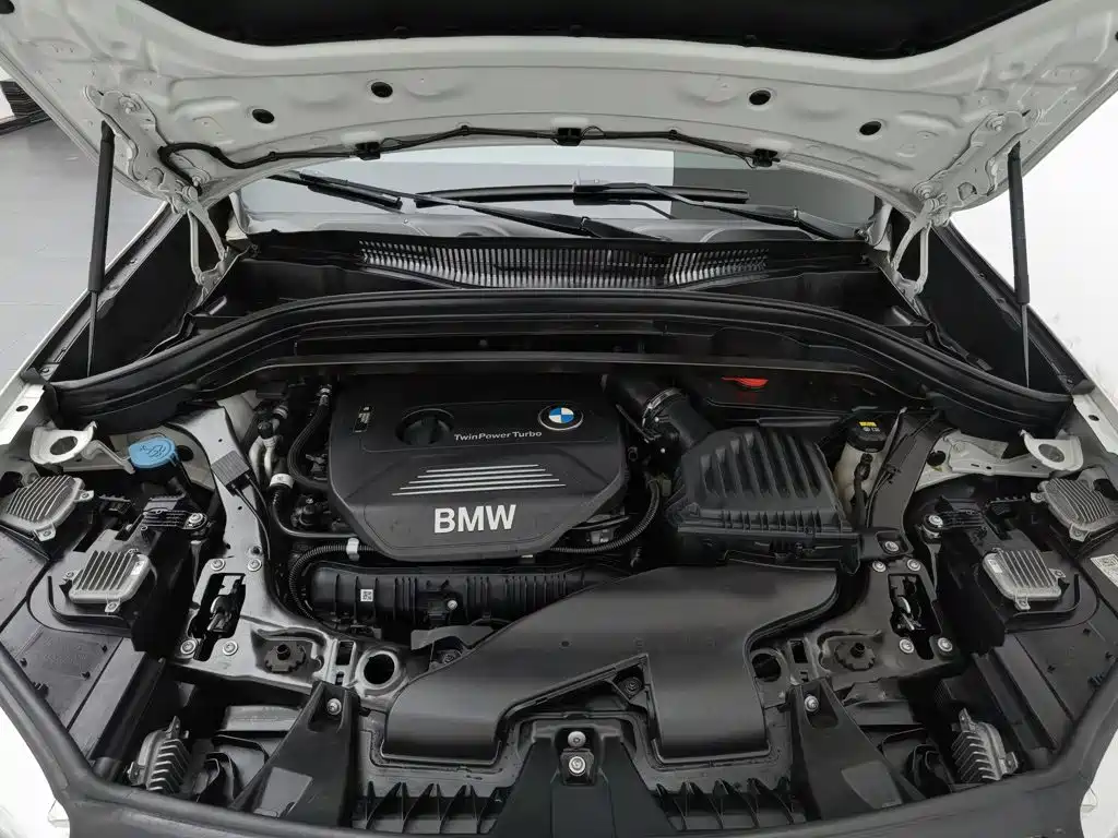 BMW X1 — миниатюра 6