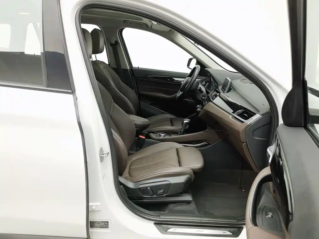 BMW X1 — миниатюра 23