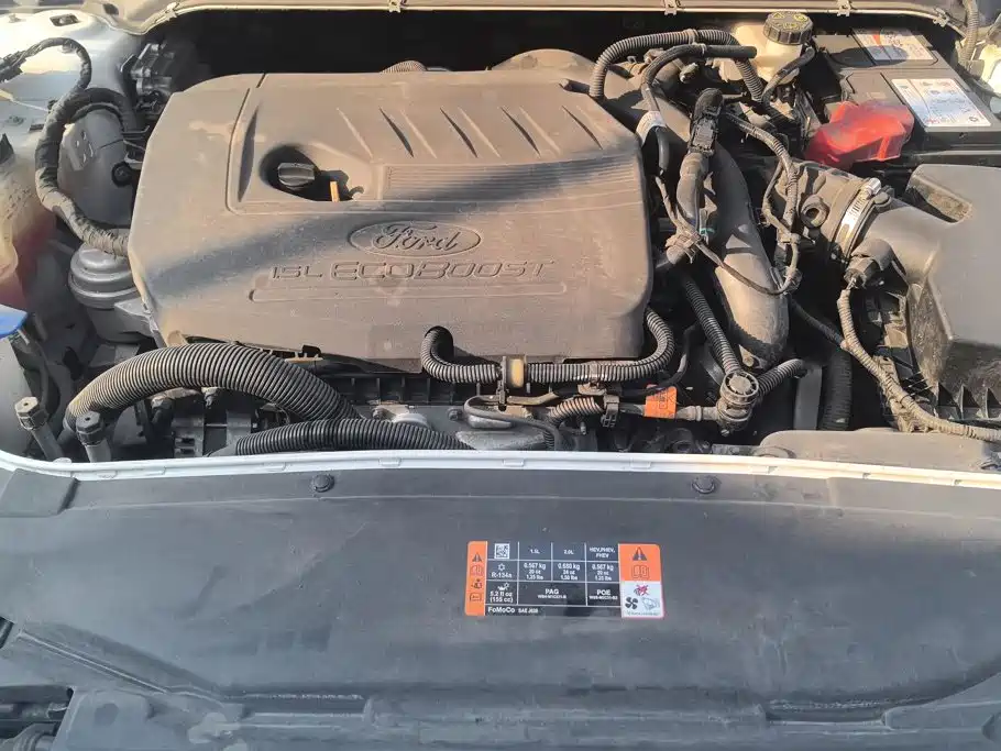 Ford Mondeo — миниатюра 10