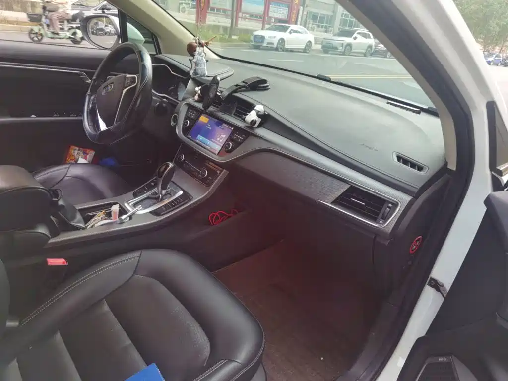 Geely Emgrand GS — миниатюра 19
