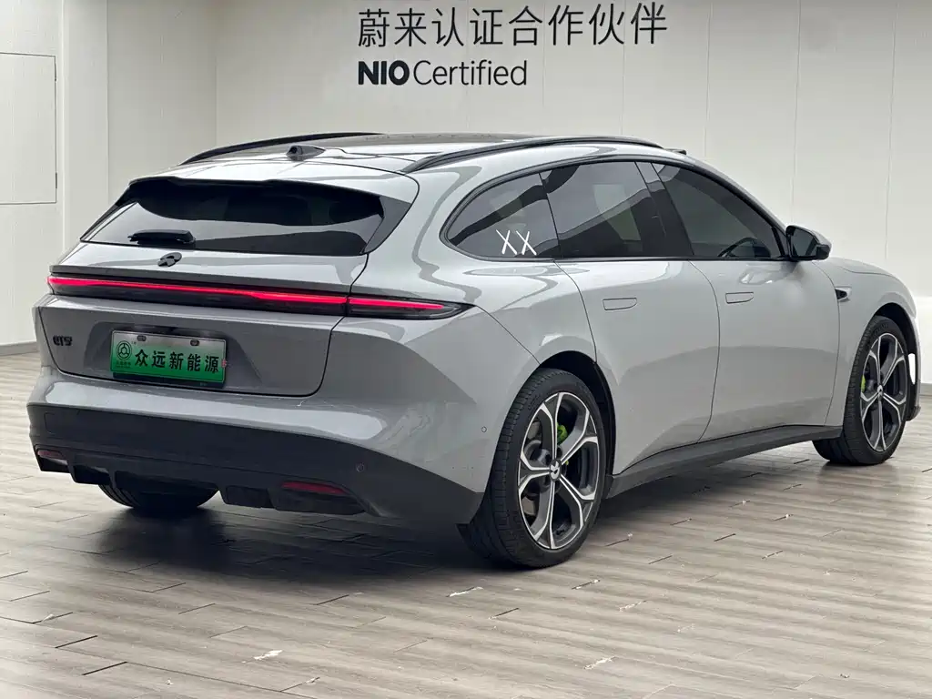 NIO NIO ET5T