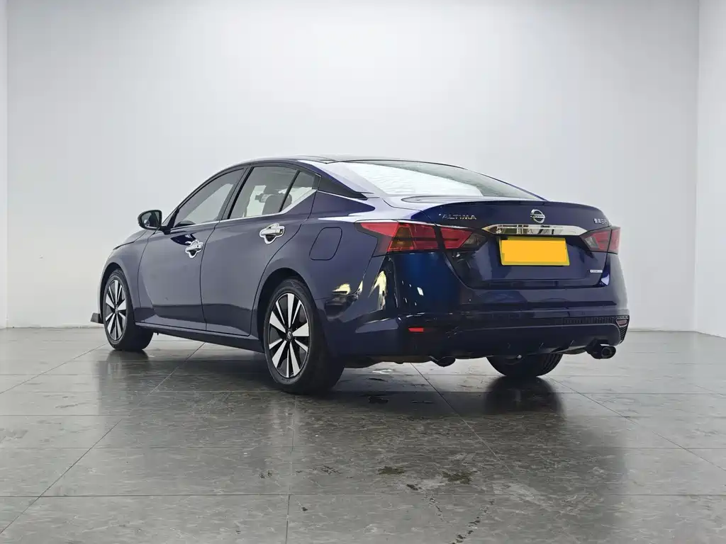 Nissan Teana — миниатюра 4
