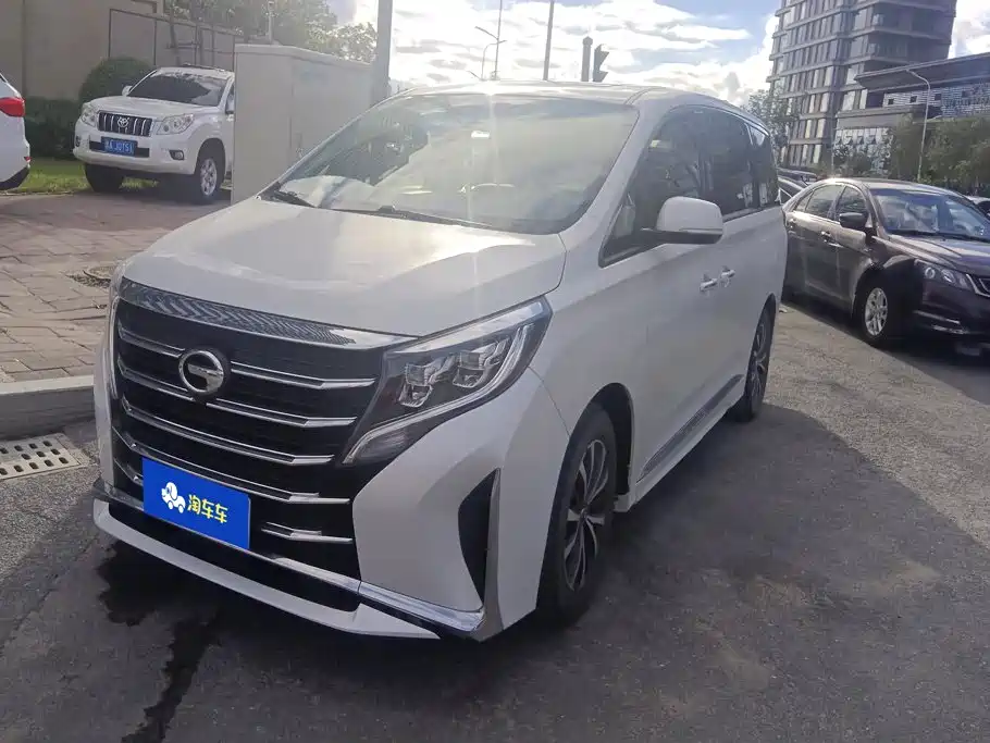 GAC Motor Trumpchi M8