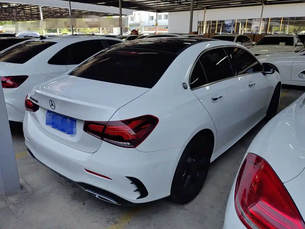 Mercedes-Benz A-Class — миниатюра 11