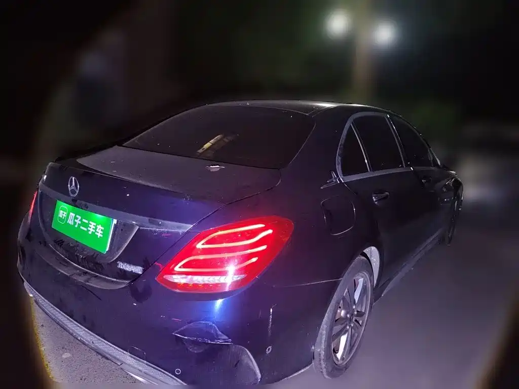 Mercedes-Benz C-Class — миниатюра 4