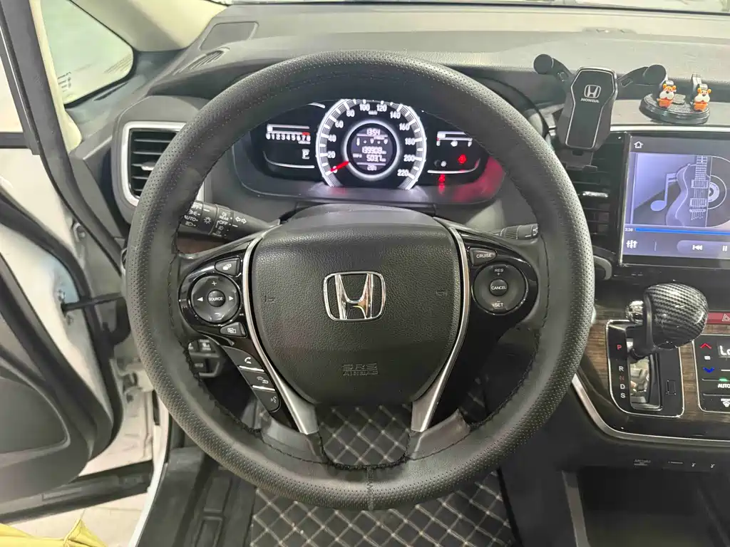 Honda Odyssey — миниатюра 8