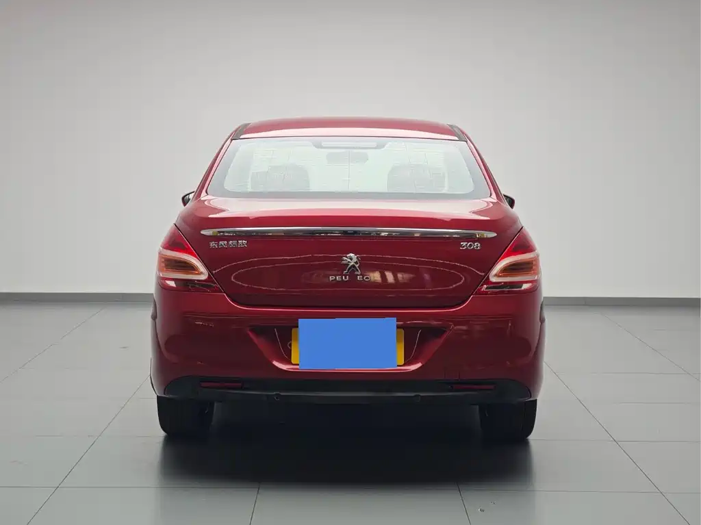 Peugeot 308 — миниатюра 6