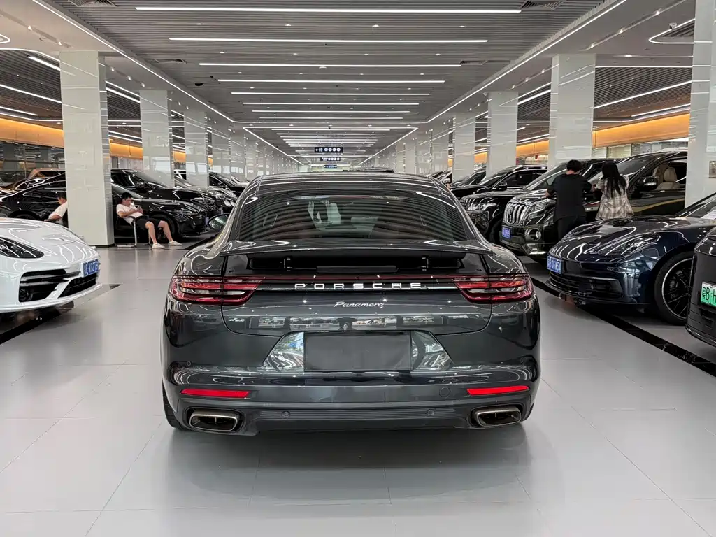 Porsche Panamera — миниатюра 11