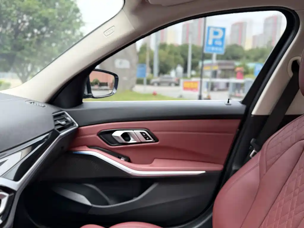 BMW i3 — миниатюра 12