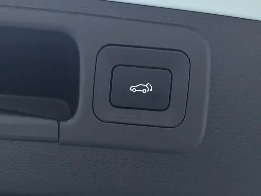 GAC Motor Trumpchi GS8 — миниатюра 26