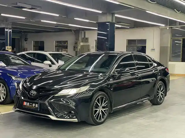 TOYOTA CAMRY 2022