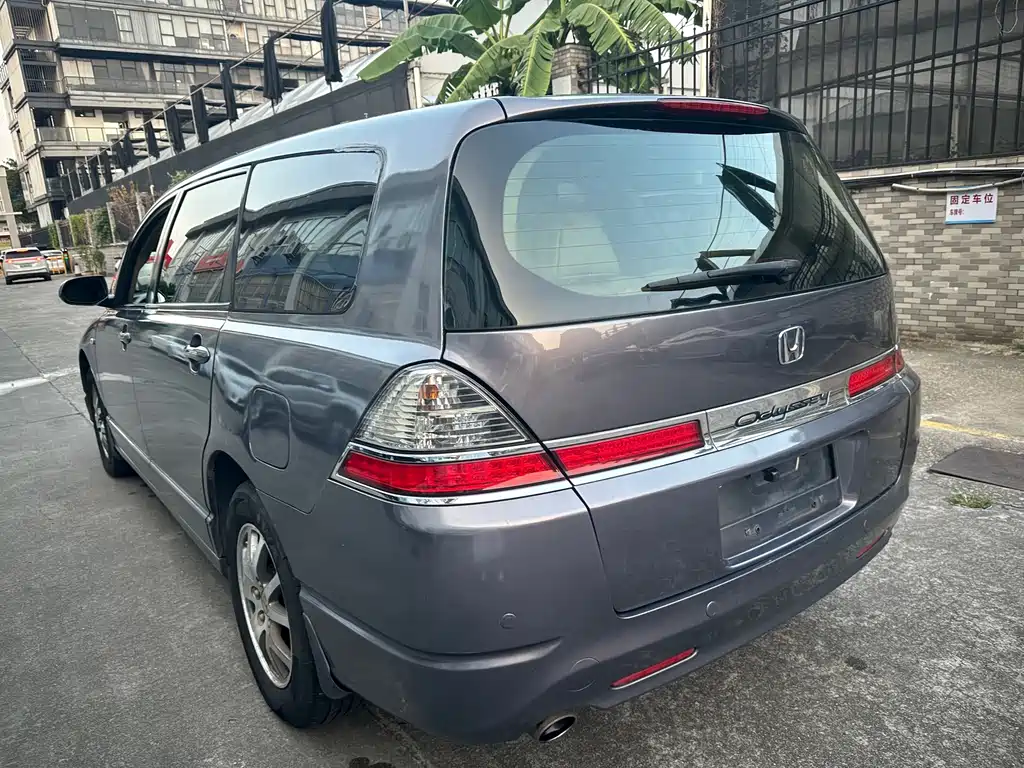 Honda Odyssey — миниатюра 6