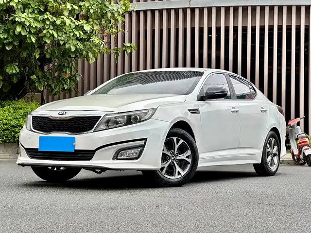 KIA  K5 2017