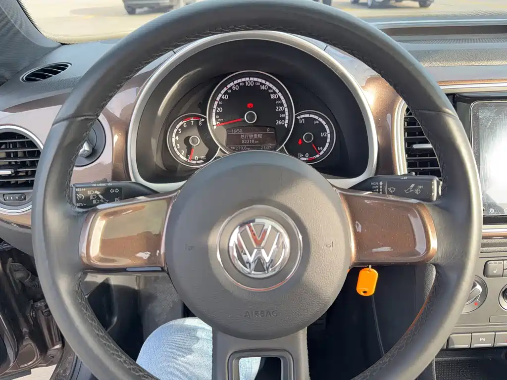 Volkswagen Beetle — миниатюра 8