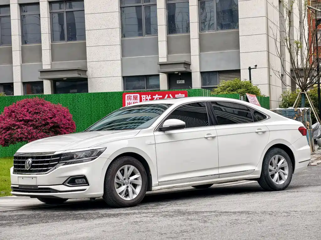 Volkswagen Passat 2020
