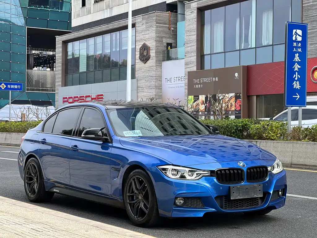 BMW 3 SERIES