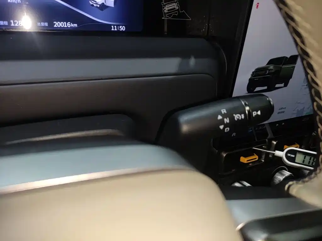 iCAR Автомобиль SuperV23 — миниатюра 14