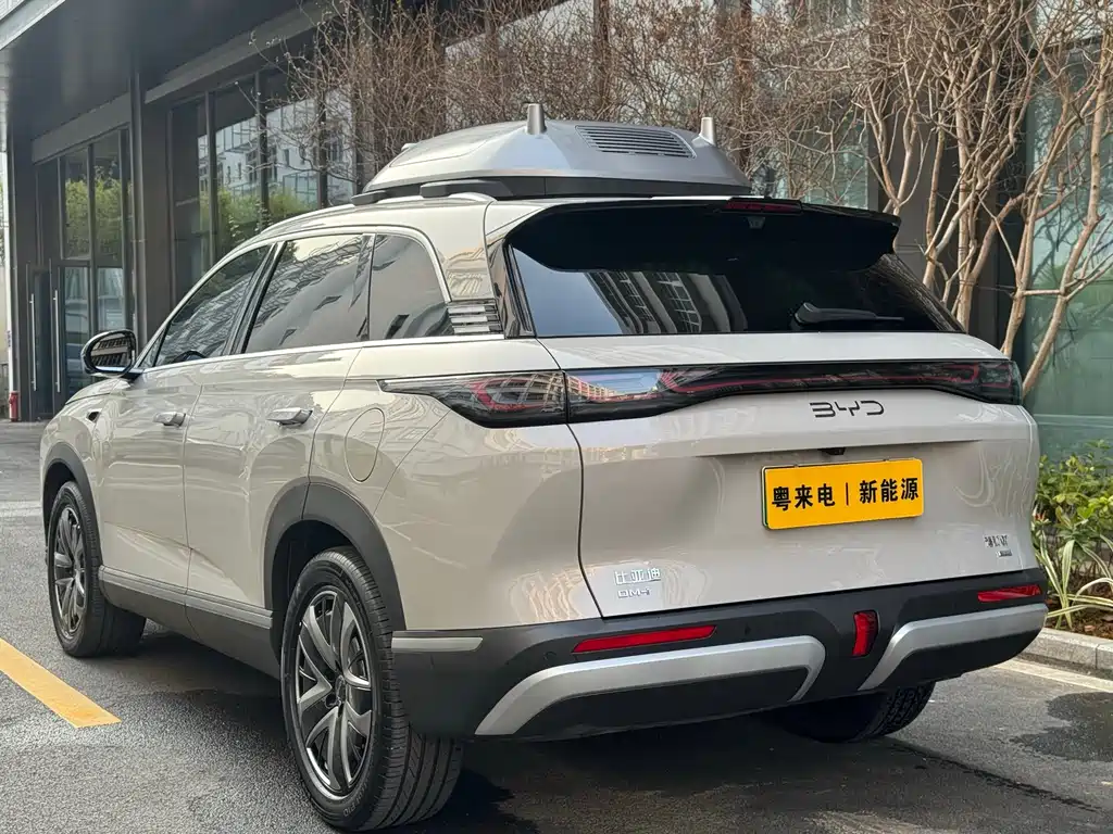 BYD SEA LION 07 DM I