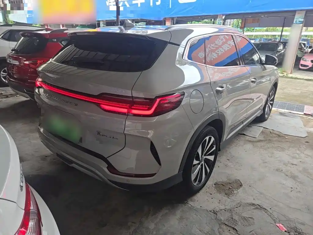 BYD PLUS New Energy — миниатюра 7