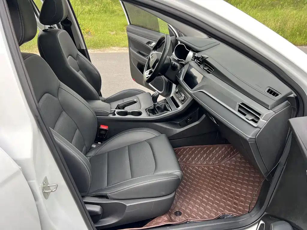 Geely Emgrand — миниатюра 16