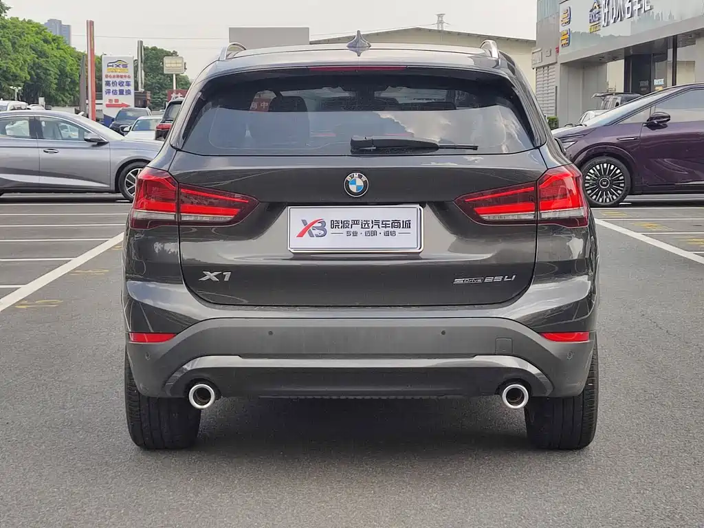 BMW X1 — миниатюра 5